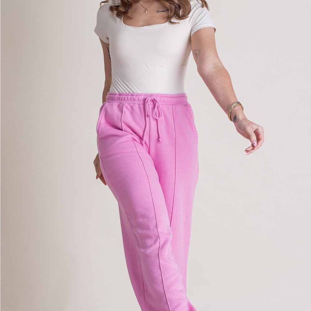 Central Park Pink Joggers – NWT – Size XL